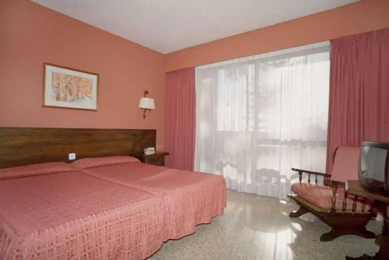 Hotel Los Alamos Torremolinos 3*,